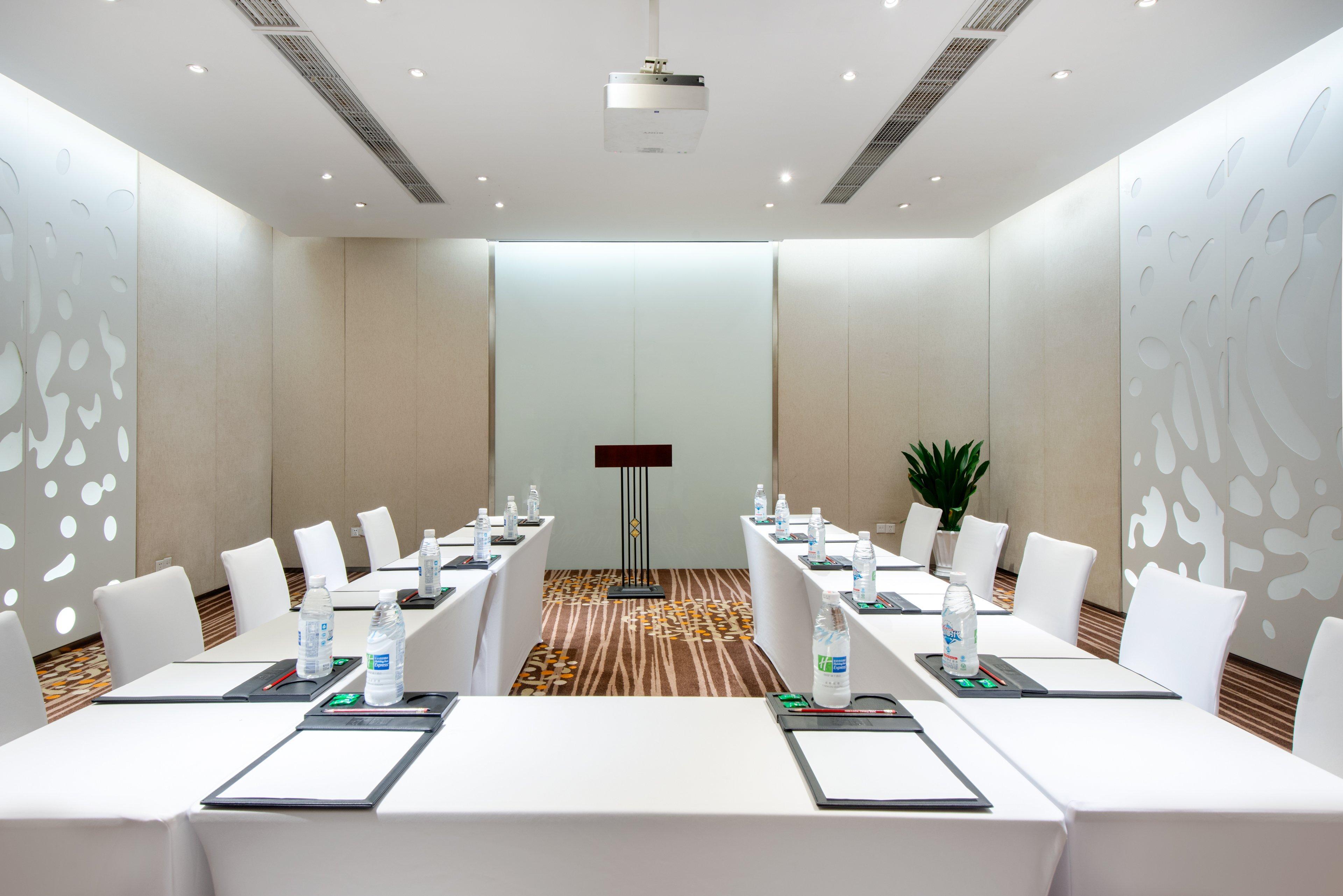 Holiday Inn Express Chengdu Gulou-Tianfu Square Chunxi Road Branch מראה חיצוני תמונה