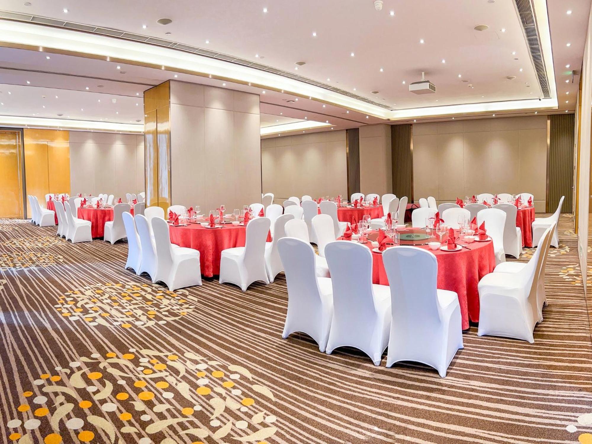 Holiday Inn Express Chengdu Gulou-Tianfu Square Chunxi Road Branch מראה חיצוני תמונה