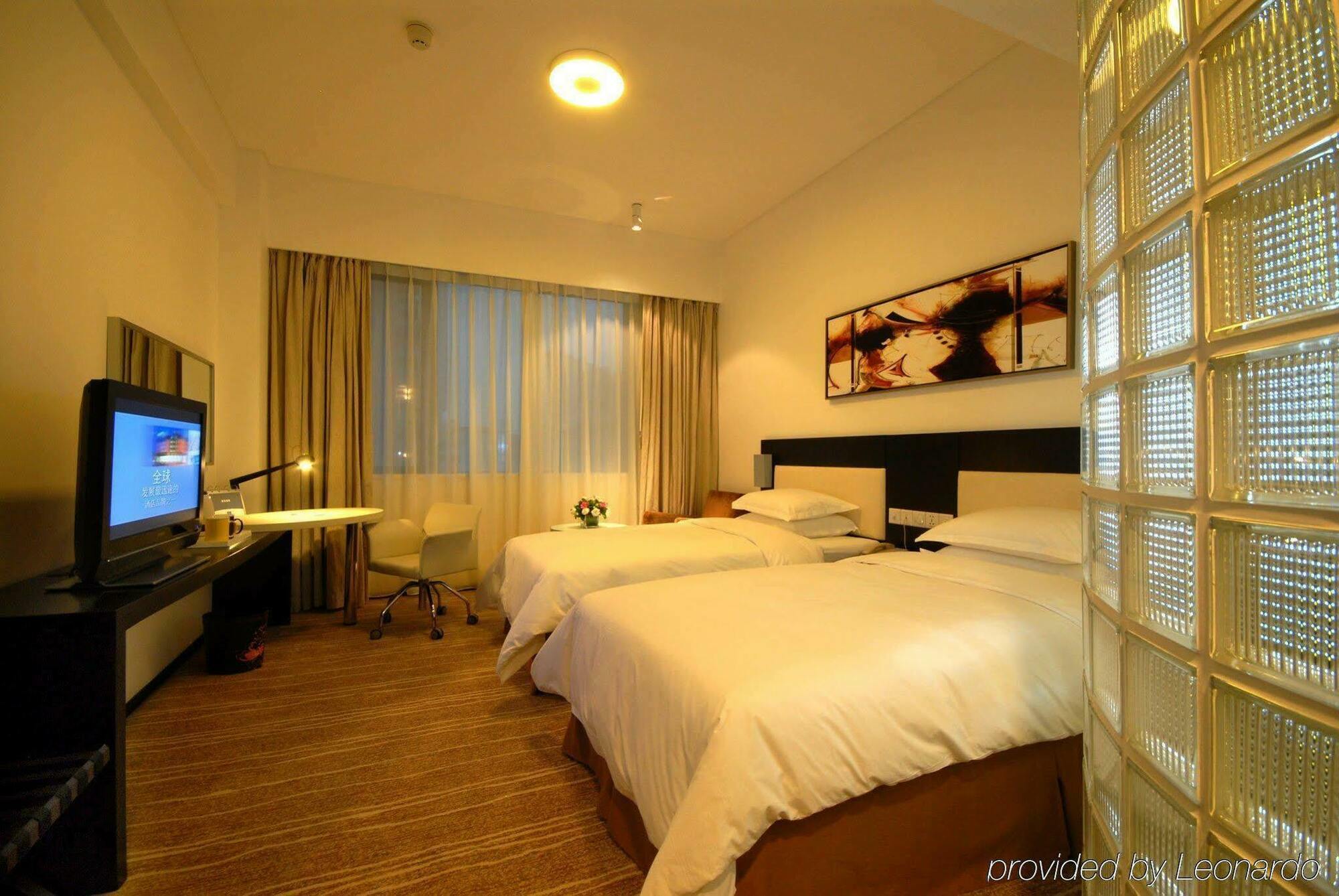 Holiday Inn Express Chengdu Gulou-Tianfu Square Chunxi Road Branch מראה חיצוני תמונה